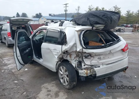 2014 Mitsubishi Outlander Sport Es from USA, damaged, VIN 4A4AP3AU4EE011895